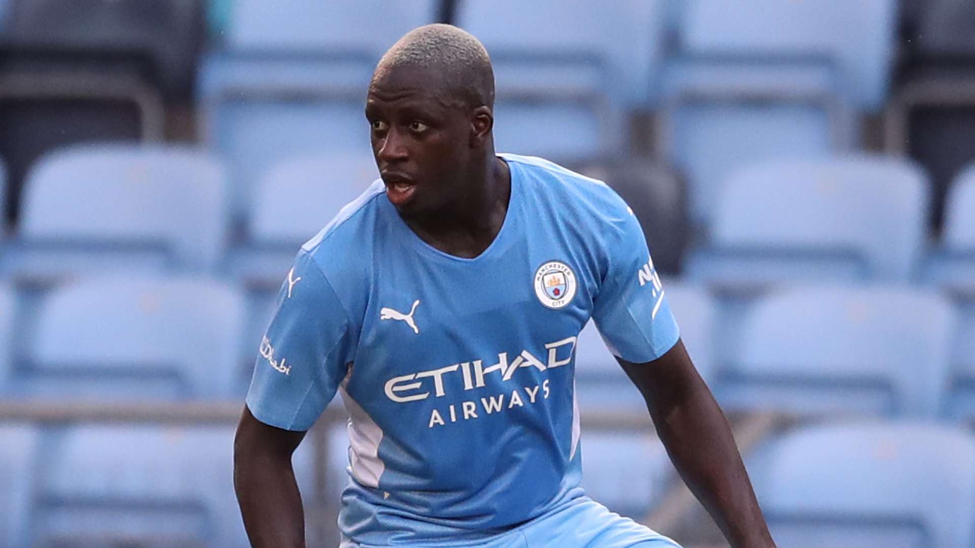 中起到了决 中起到了决